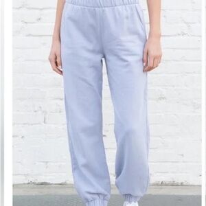 Brandy Melville Rosa Sweats